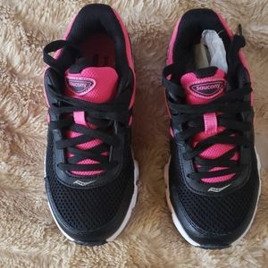 Girls Saucony shoes